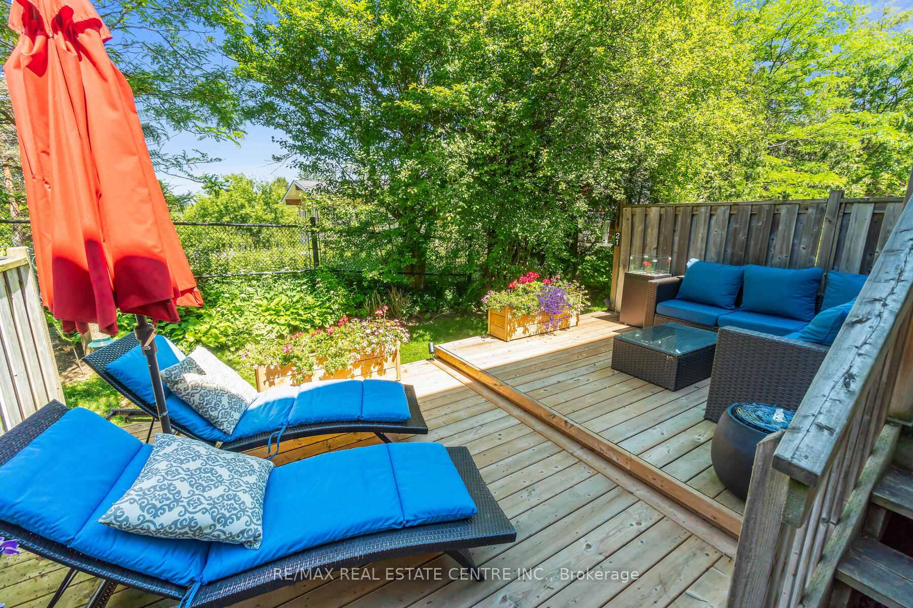 Photo 2 of Unit 21, 1035 Victoria Road S, Guelph, Kortright East — HOMEH