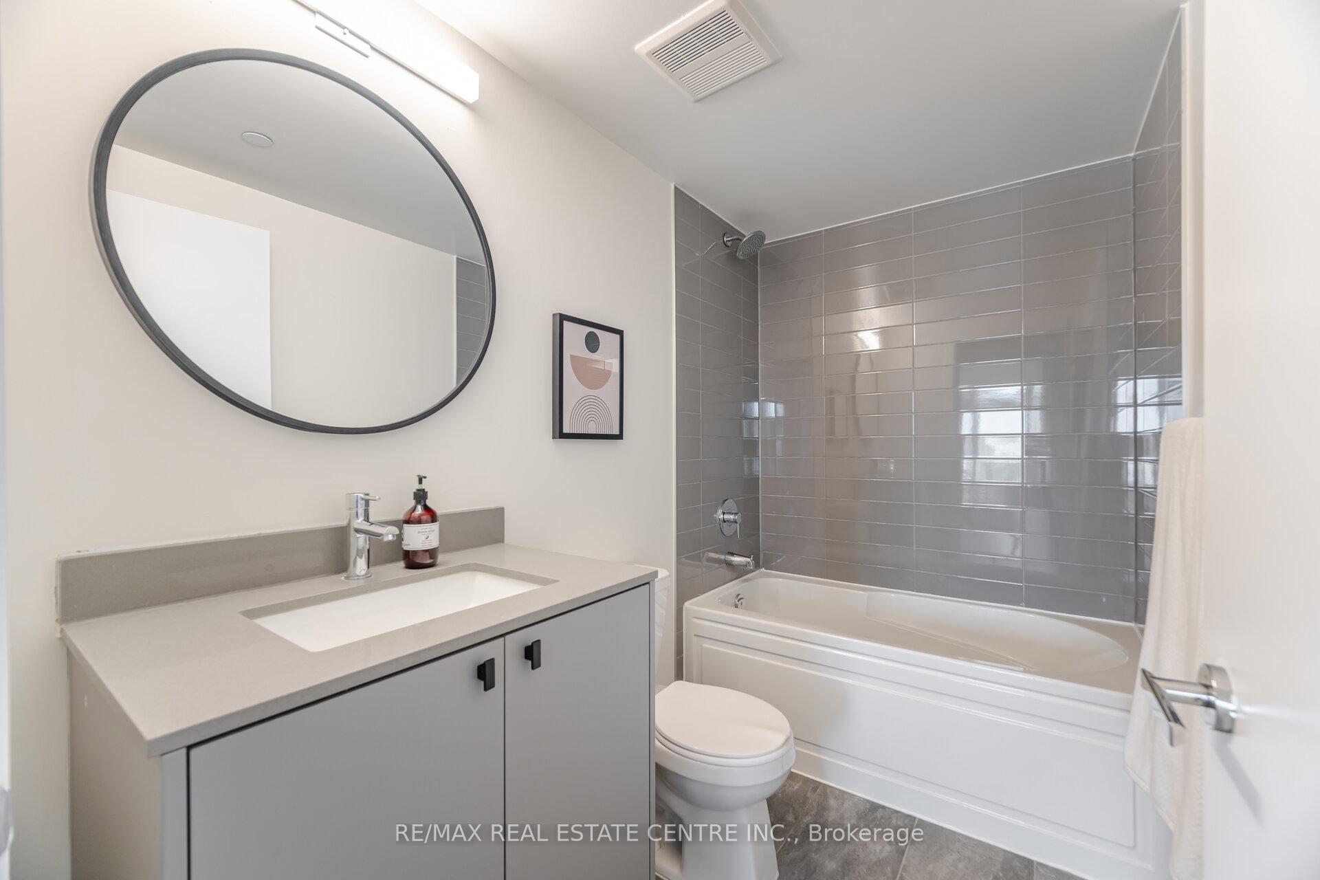 Photo 24 of Unit B217, 3200 Dakota Common, Burlington, Alton — HOMEH