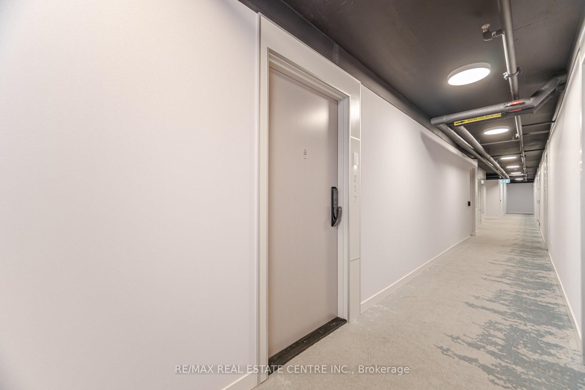 Photo 30 of Unit B217, 3200 Dakota Common, Burlington, Alton — HOMEH