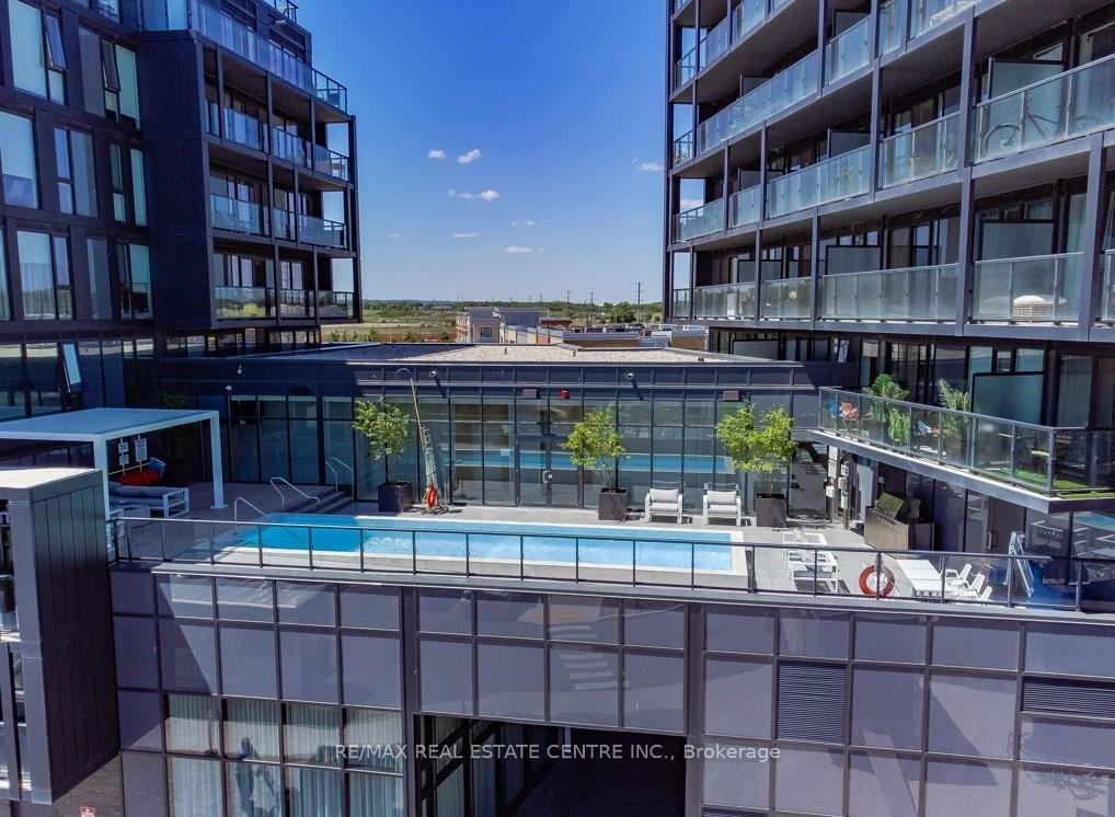 Photo 40 of Unit B217, 3200 Dakota Common, Burlington, Alton — HOMEH