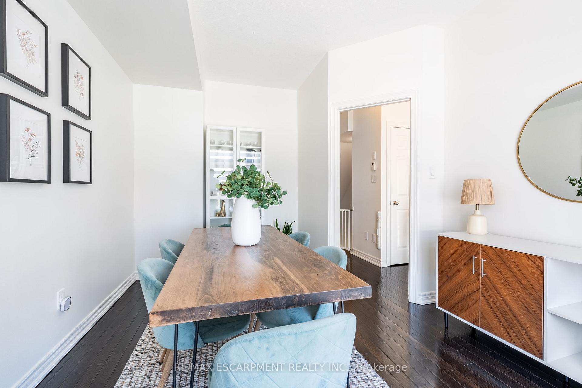 Photo 6 of Unit 20, 181 Plains Road W, Burlington, Bayview — HOMEH