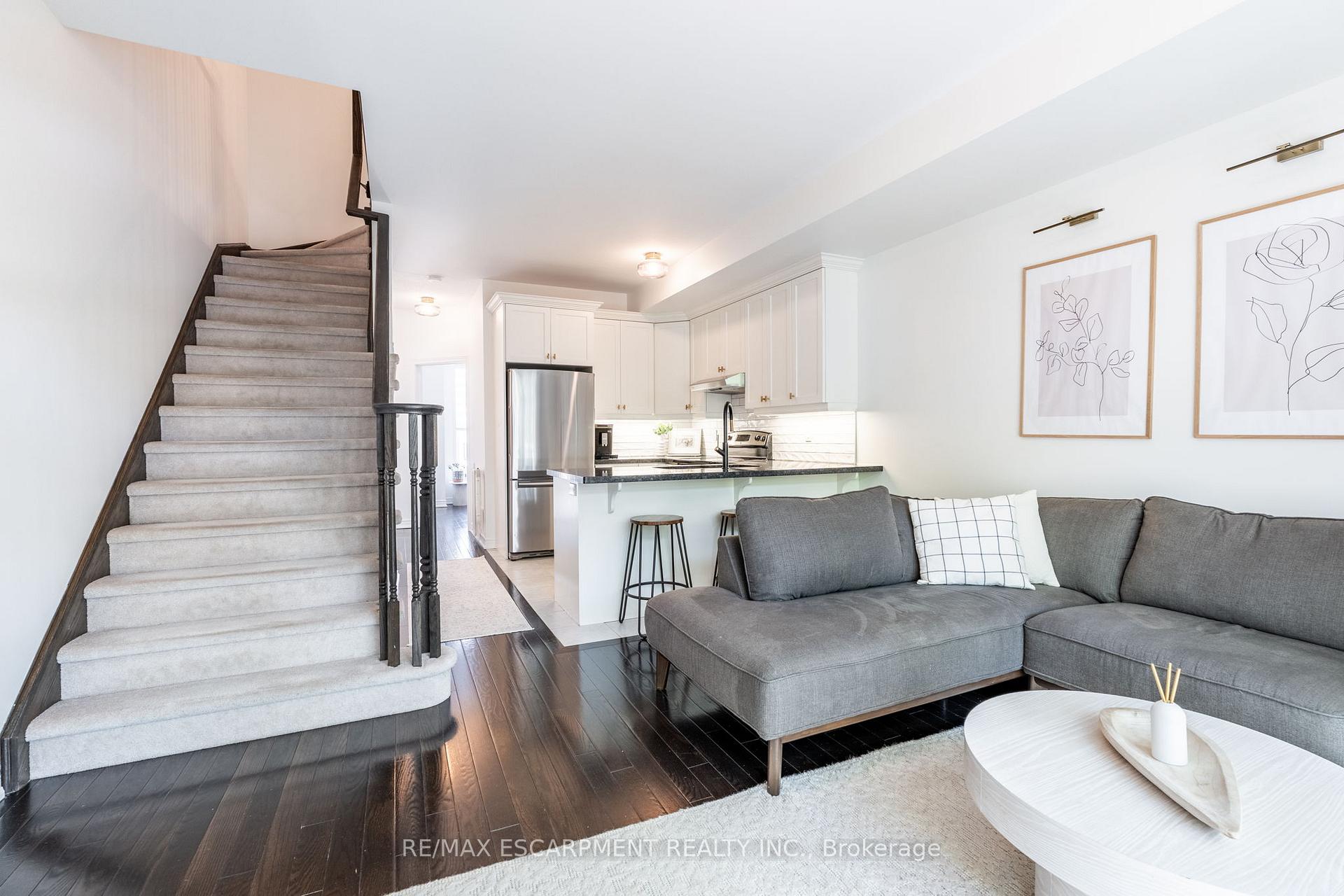 Photo 15 of Unit 20, 181 Plains Road W, Burlington, Bayview — HOMEH