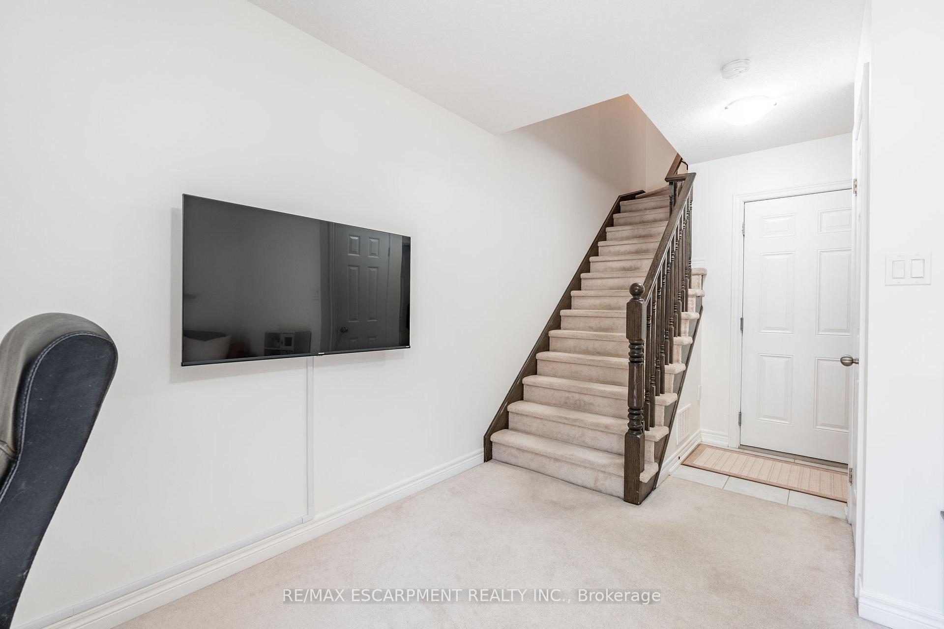 Photo 26 of Unit 20, 181 Plains Road W, Burlington, Bayview — HOMEH