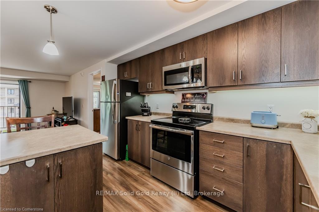 Photo 13 of Unit 705, 778 Laurelwood Drive, Waterloo — HOMEH