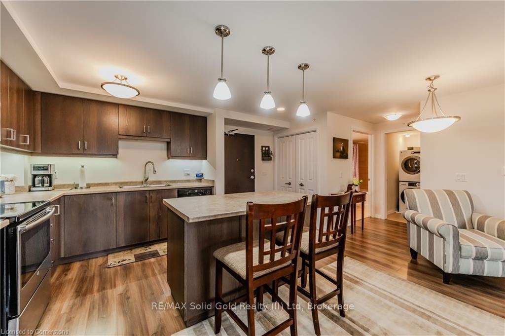 Photo 16 of Unit 705, 778 Laurelwood Drive, Waterloo — HOMEH