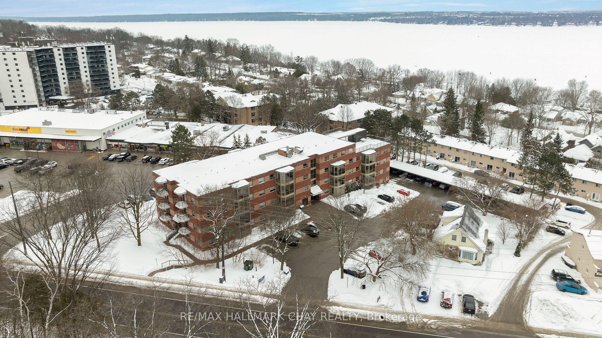 Photo 2 of Unit 208, 291 Blake Street, Barrie, North Shore — HOMEH