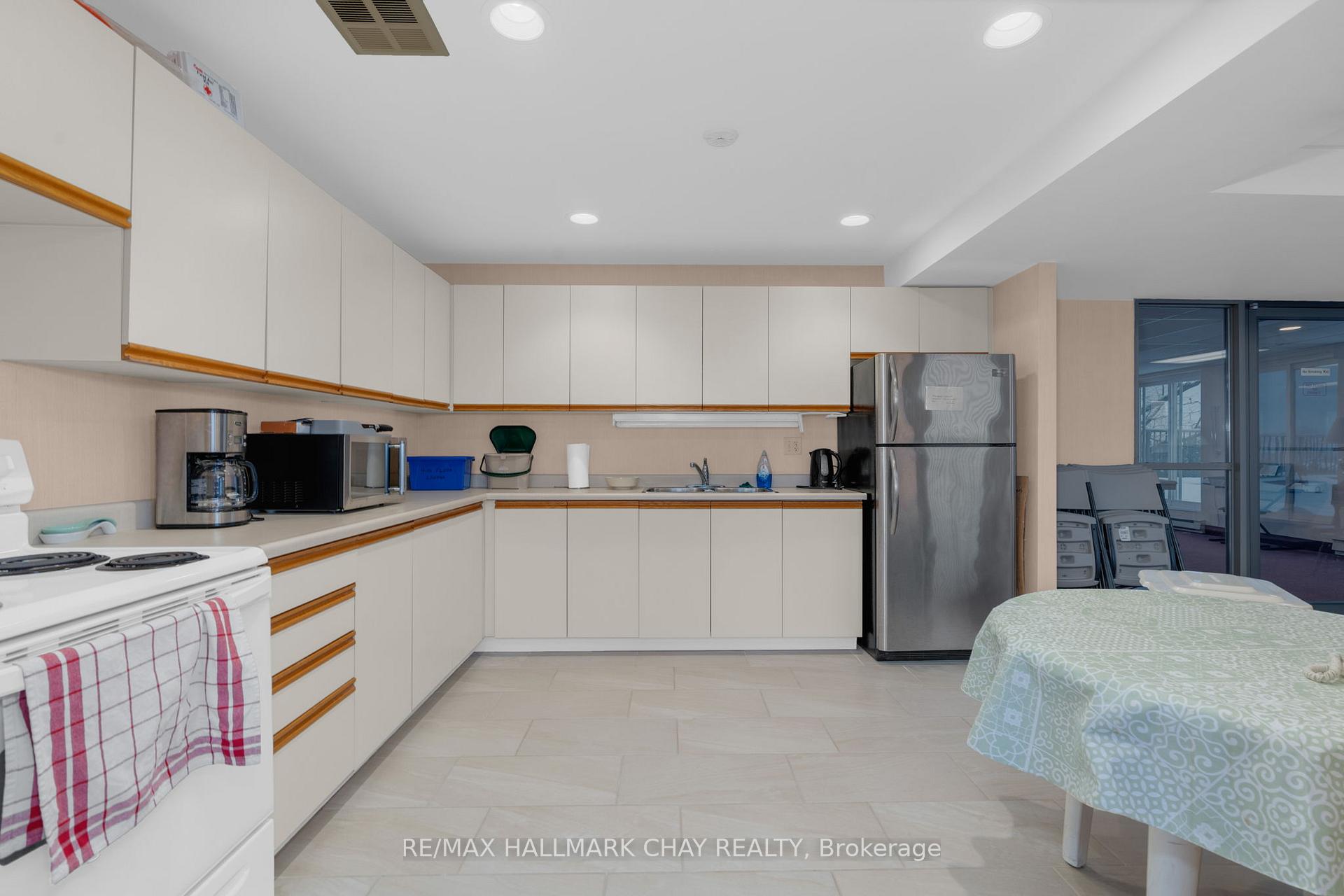 Photo 31 of Unit 208, 291 Blake Street, Barrie, North Shore — HOMEH