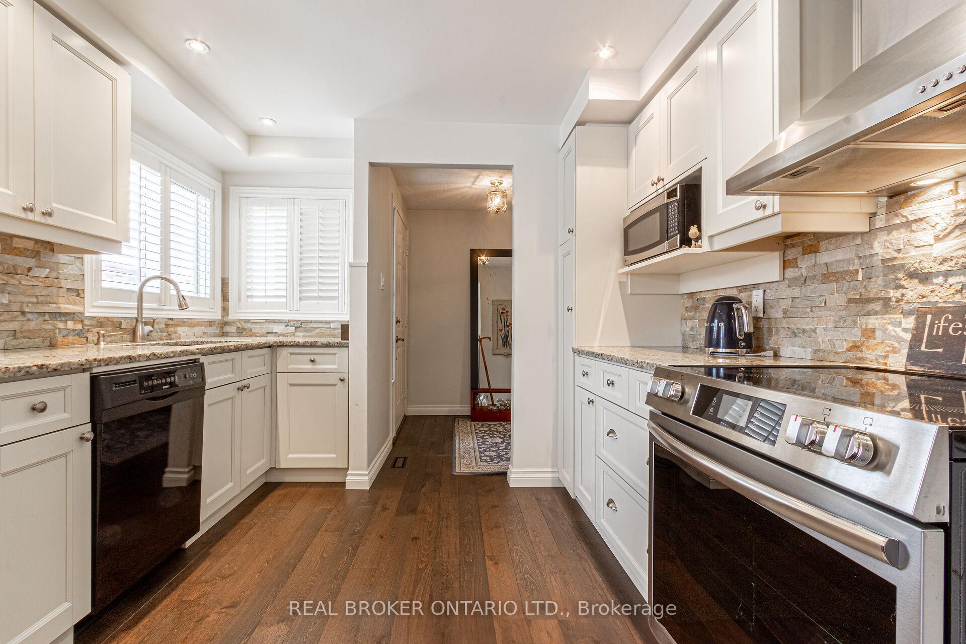 Photo 7 of Unit 3, 1501 Upper Middle Road, Burlington, Tyandaga — HOMEH