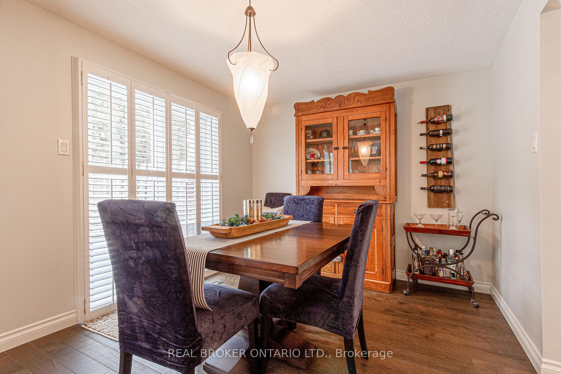 Photo 10 of Unit 3, 1501 Upper Middle Road, Burlington, Tyandaga — HOMEH