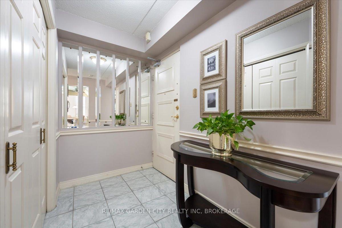 Photo 3 of Unit 402B, 200 Highway 20 W, Pelham, Fonthill — HOMEH