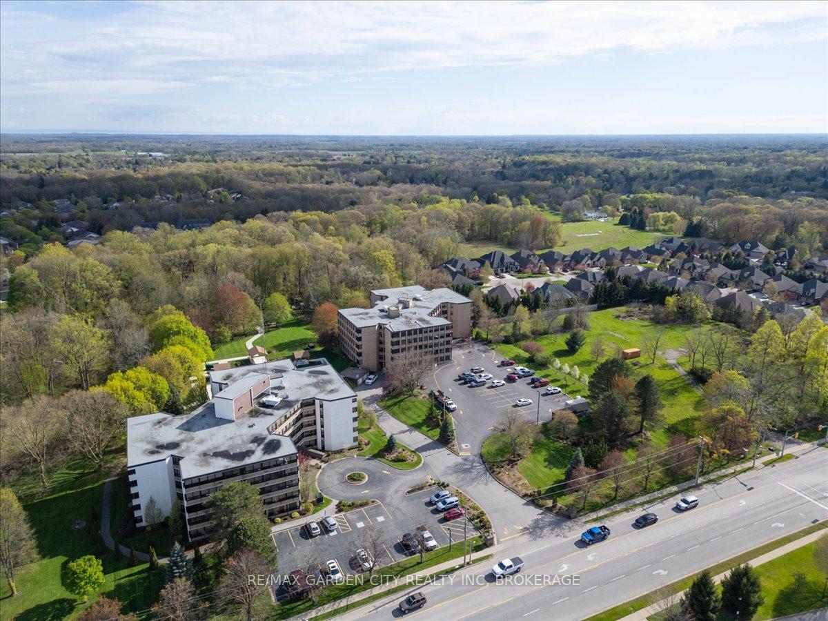 Photo 38 of Unit 402B, 200 Highway 20 W, Pelham, Fonthill — HOMEH