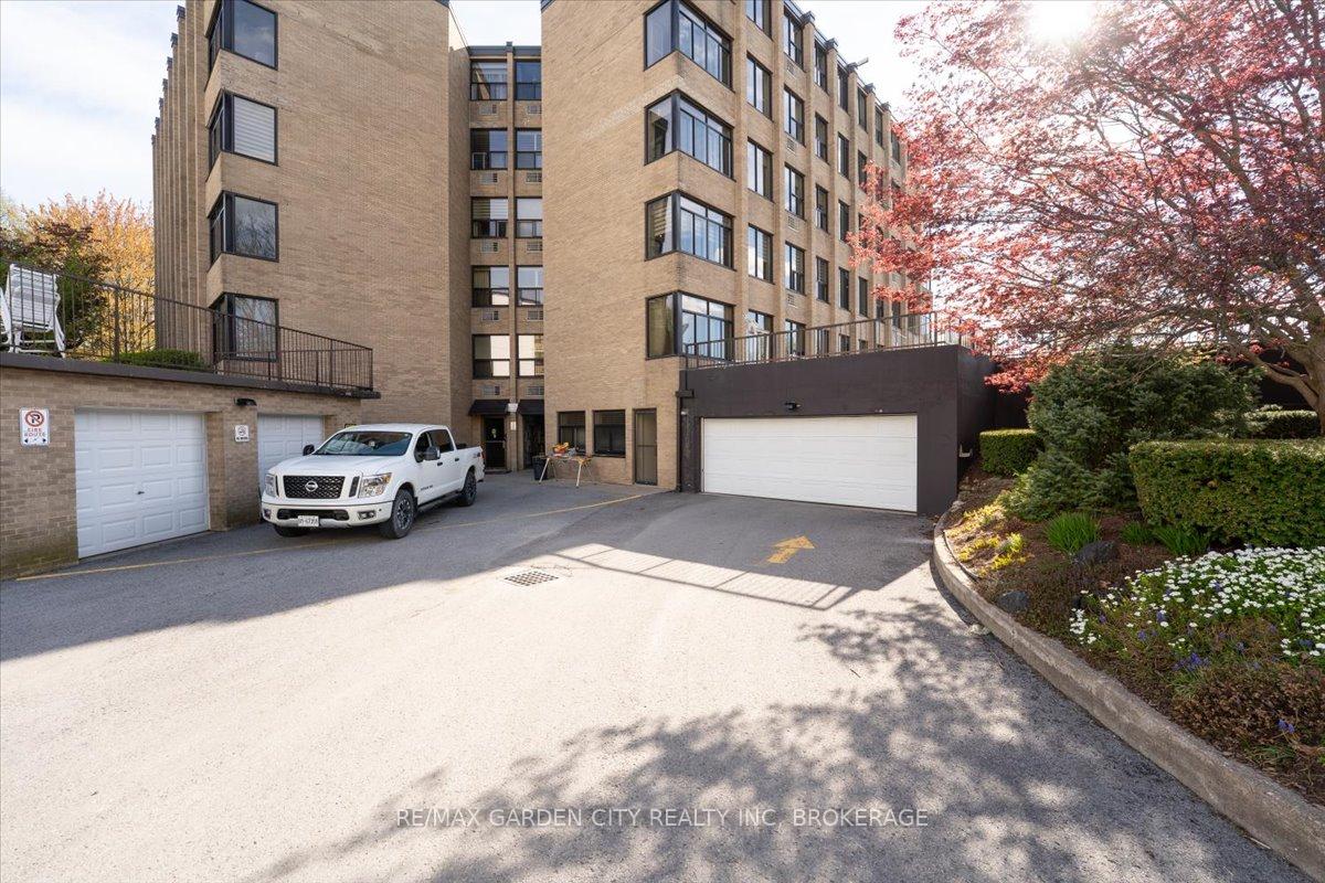 Photo 43 of Unit 402B, 200 Highway 20 W, Pelham, Fonthill — HOMEH