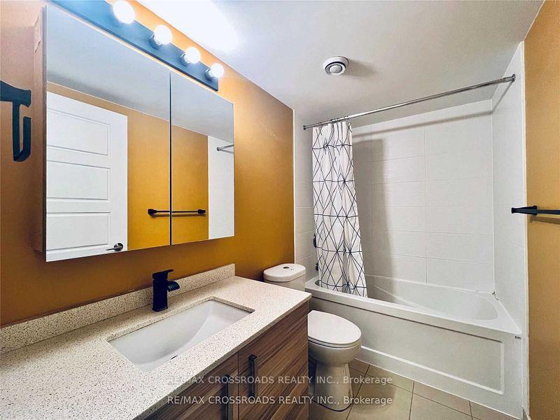 Photo 13 of Unit 506, 1 Uptown Drive, Markham, Unionville — HOMEH