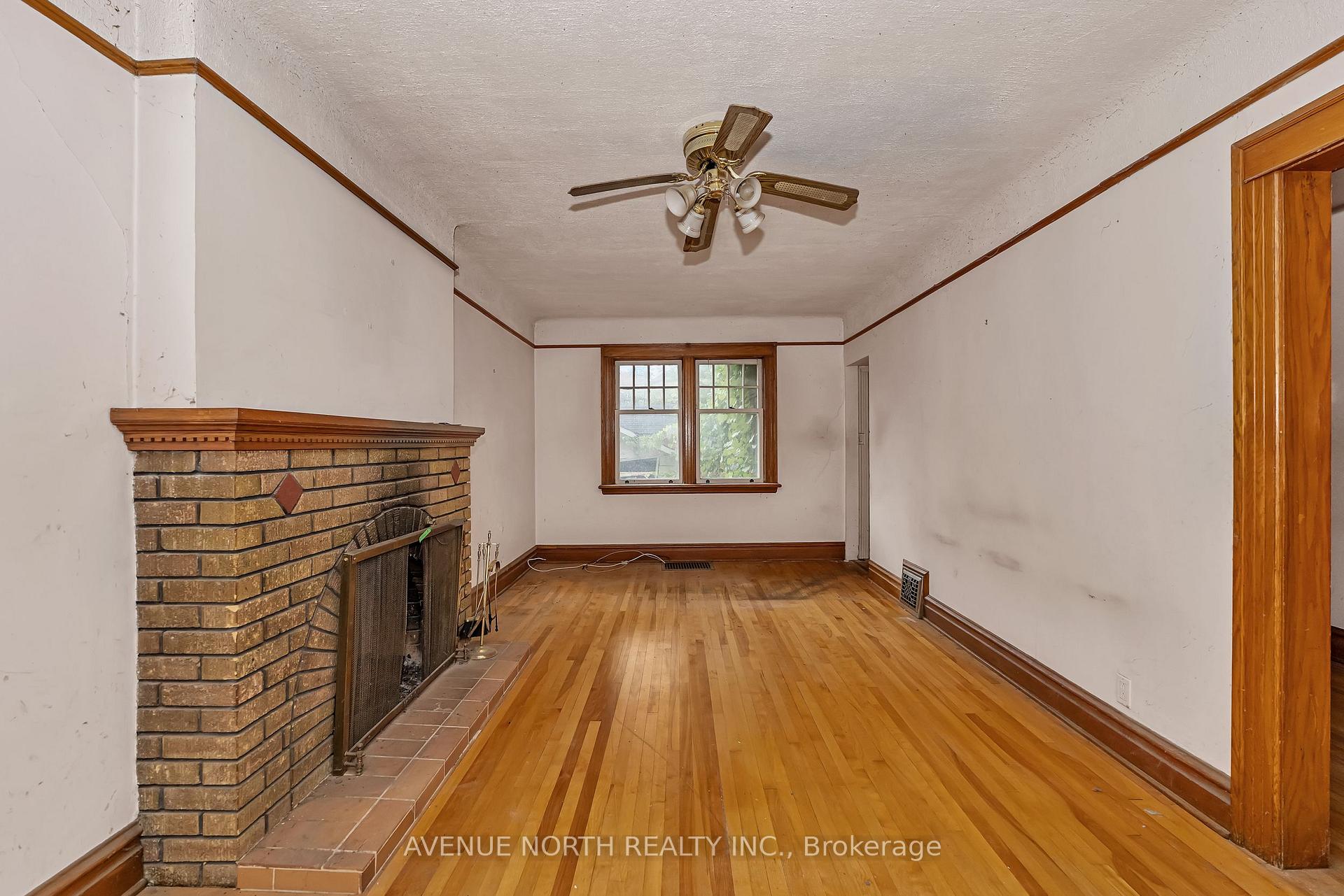 Photo 5 of 147 Aylmer Avenue, Ottawa, Old Ottawa South — HOMEH
