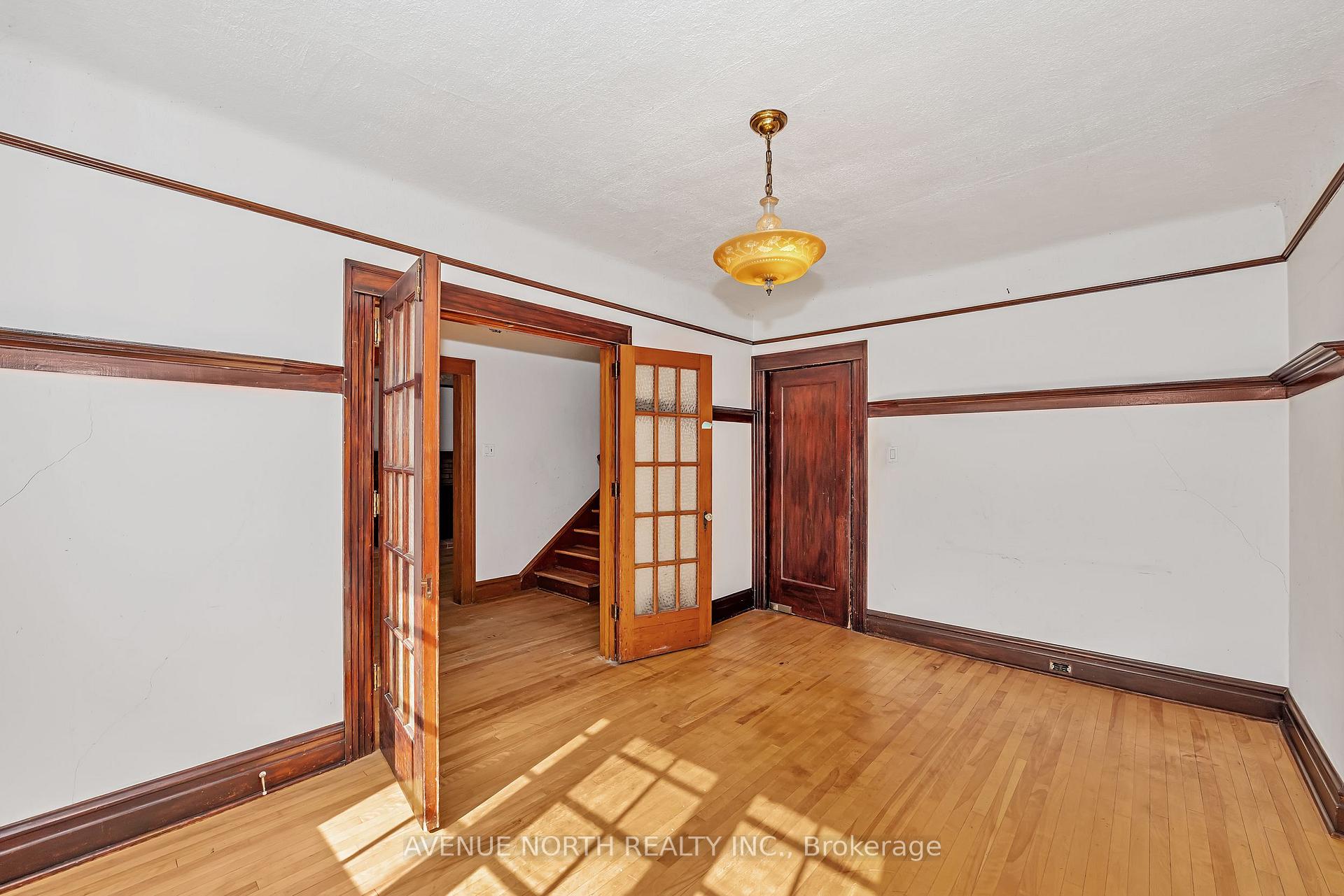 Photo 9 of 147 Aylmer Avenue, Ottawa, Old Ottawa South — HOMEH