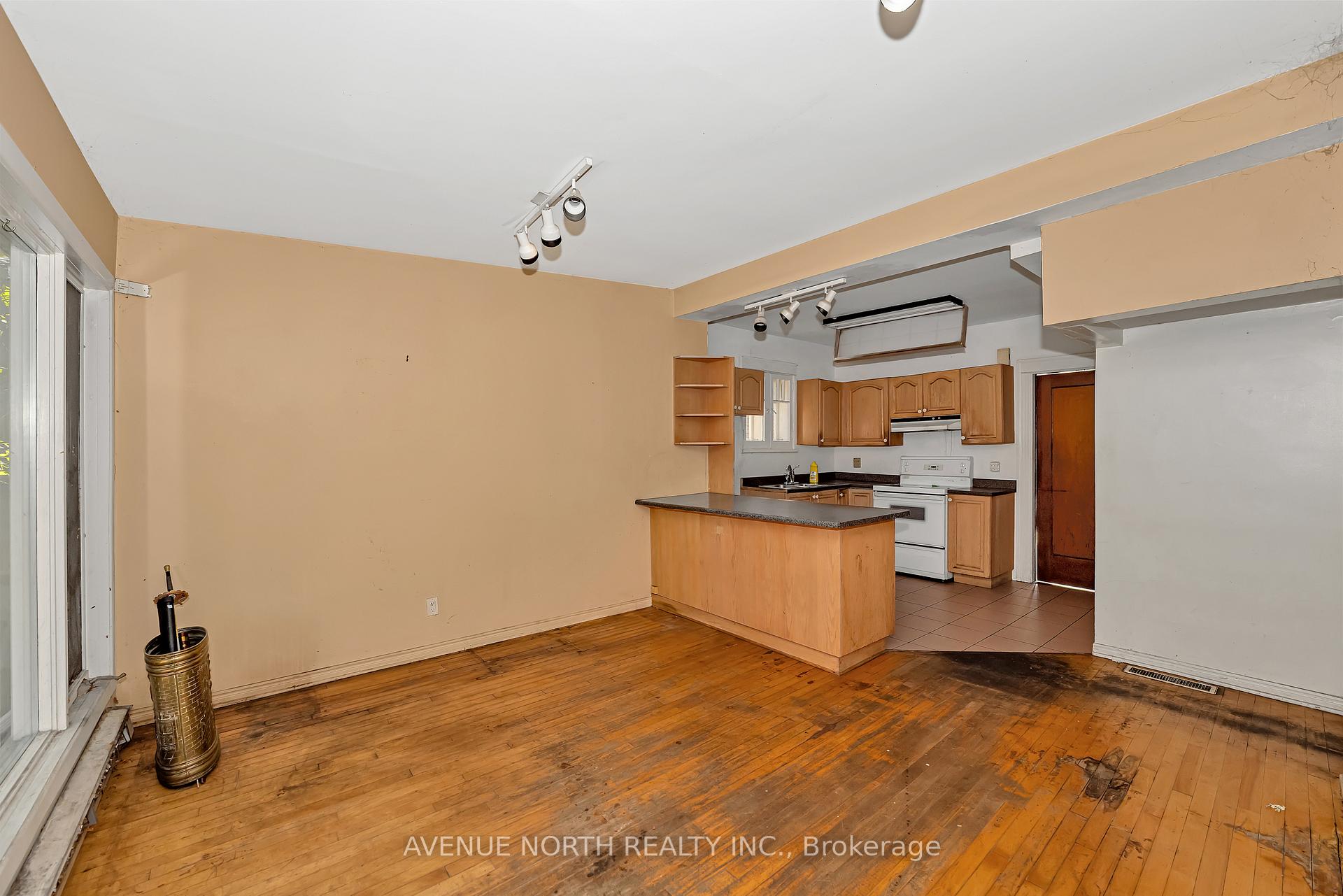 Photo 12 of 147 Aylmer Avenue, Ottawa, Old Ottawa South — HOMEH
