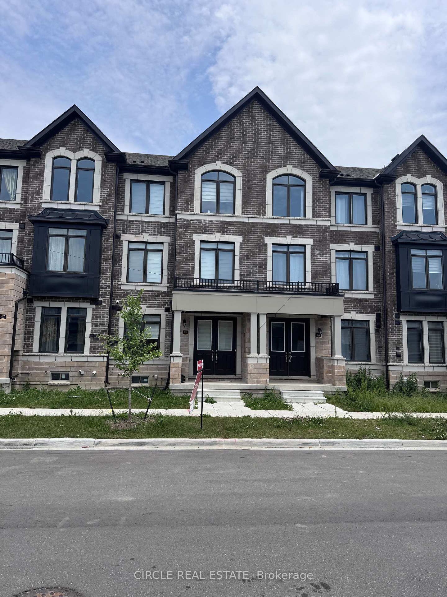 Photo 1 of 65 Minnock Street, Caledon, Rural Caledon — HOMEH