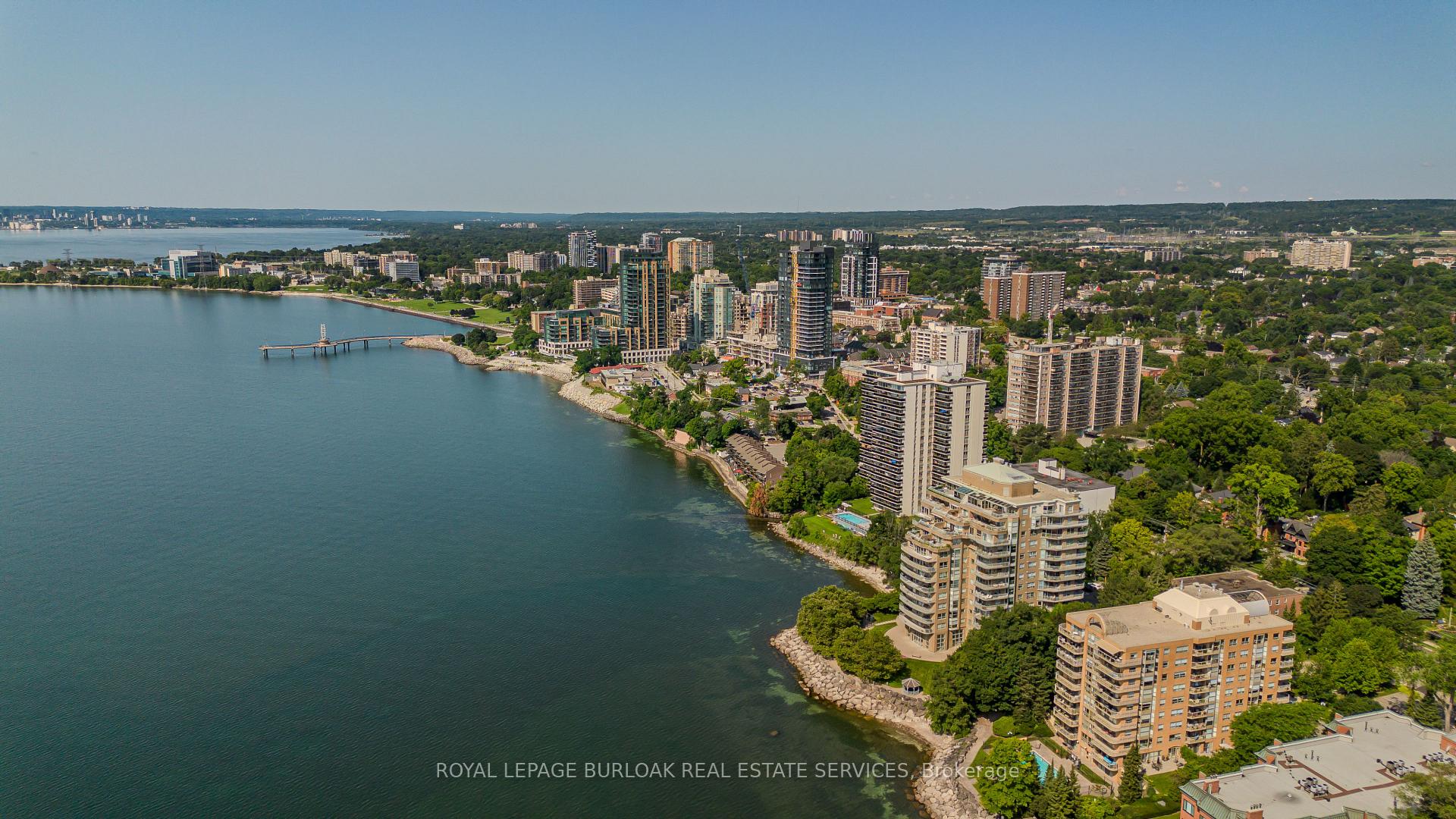 Photo 2 of Unit 311, 430 Pearl Street, Burlington, Brant — HOMEH
