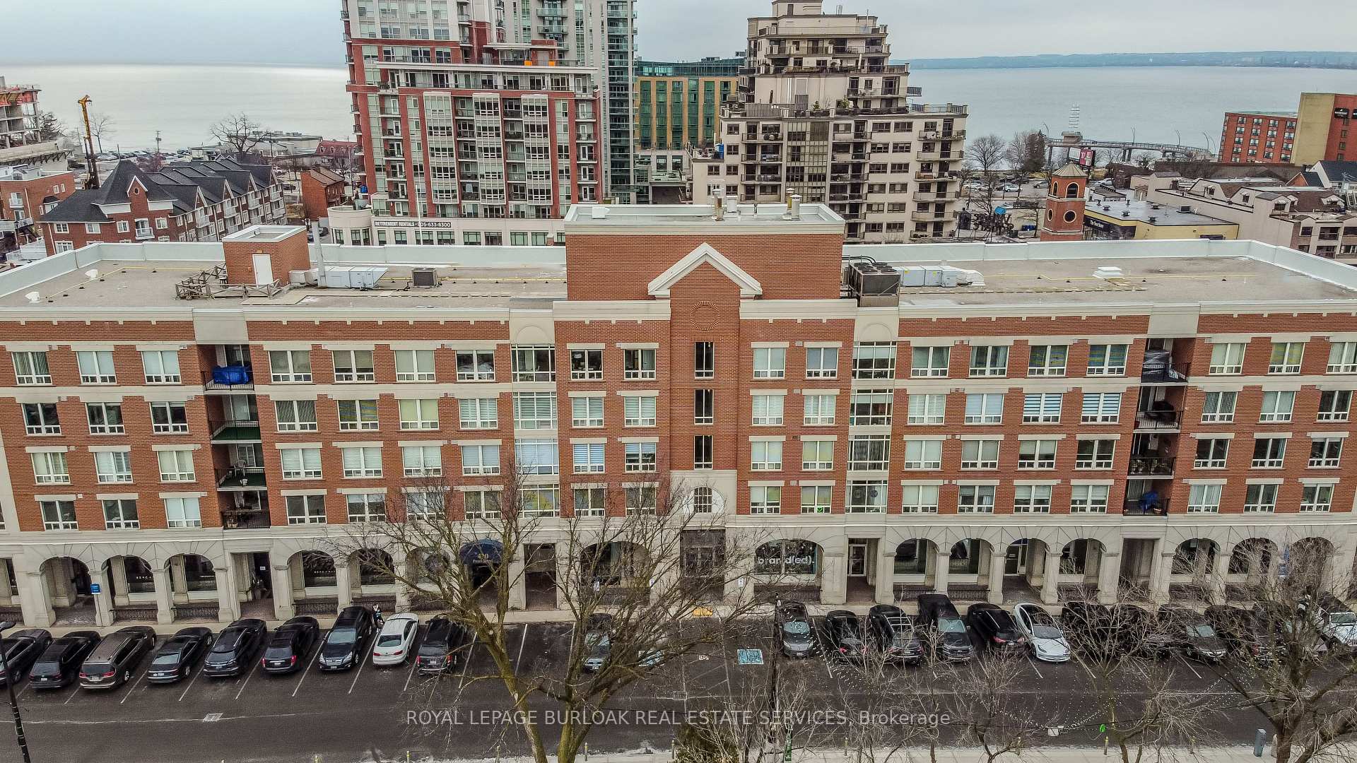 Photo 5 of Unit 311, 430 Pearl Street, Burlington, Brant — HOMEH