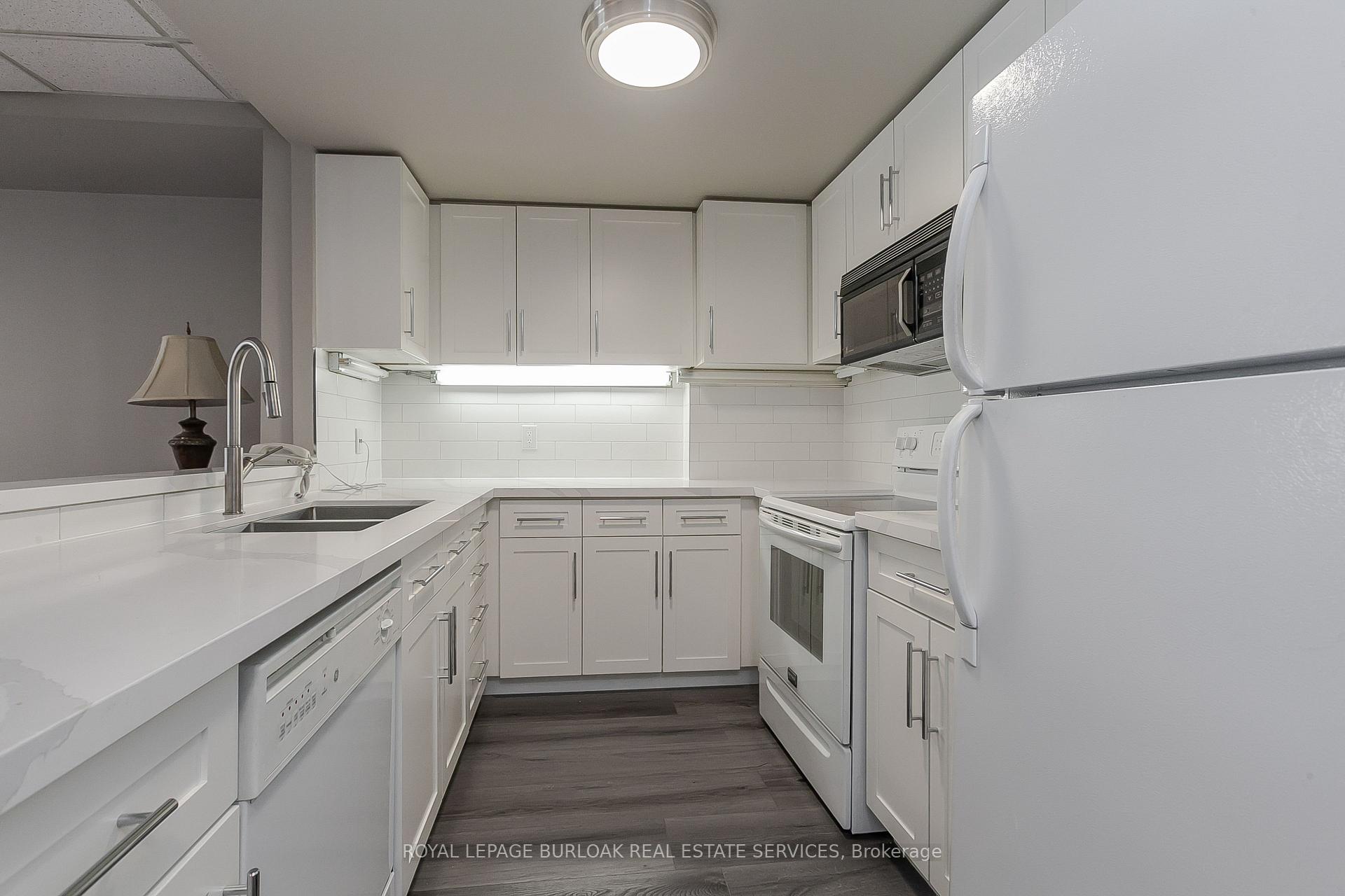 Photo 36 of Unit 311, 430 Pearl Street, Burlington, Brant — HOMEH