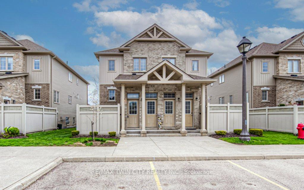 Photo 3 of Unit A, 228 Jessica Crescent, Kitchener — HOMEH