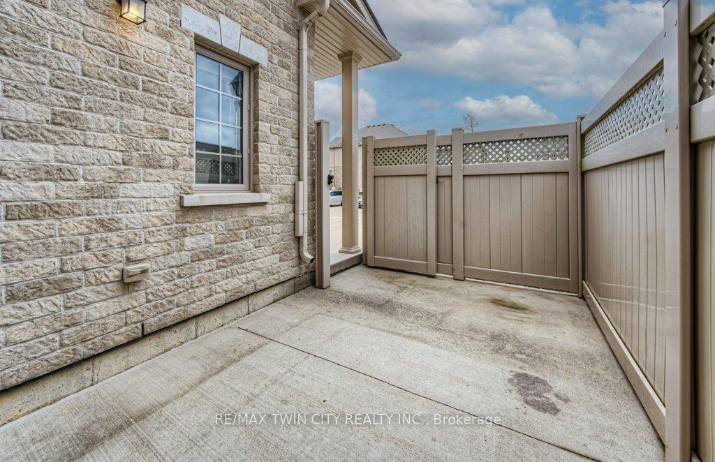 Photo 6 of Unit A, 228 Jessica Crescent, Kitchener — HOMEH
