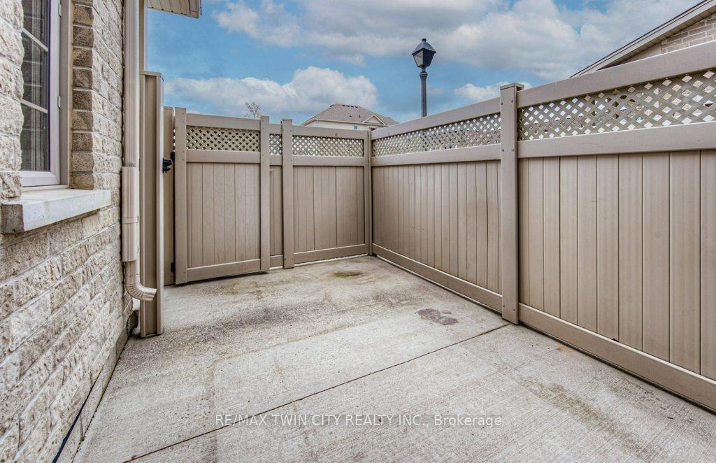 Photo 7 of Unit A, 228 Jessica Crescent, Kitchener — HOMEH