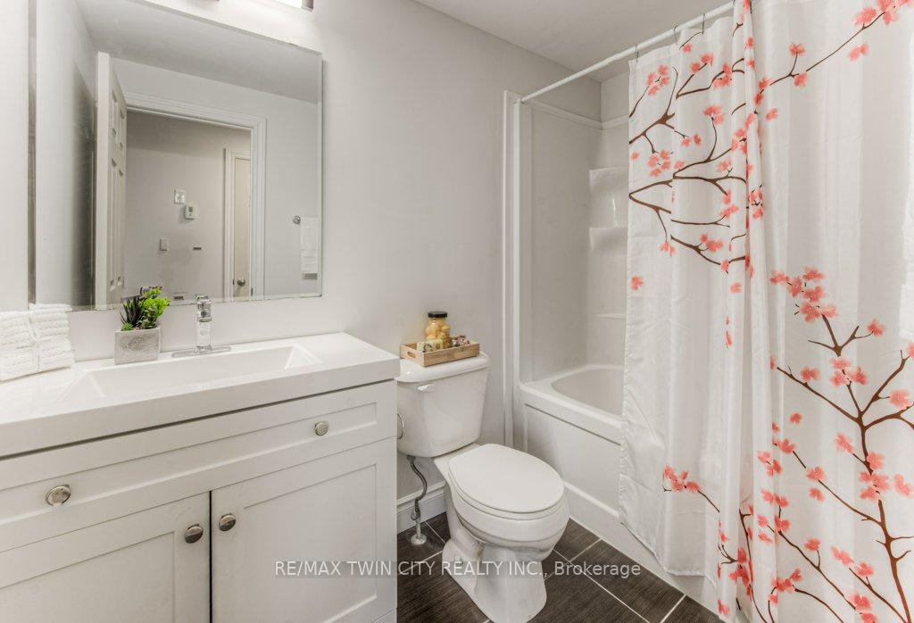 Photo 27 of Unit A, 228 Jessica Crescent, Kitchener — HOMEH