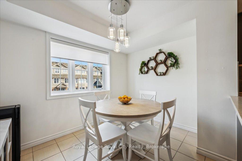 Photo 14 of Unit 45B, 15 Carere Crescent, Guelph, Victoria North — HOMEH