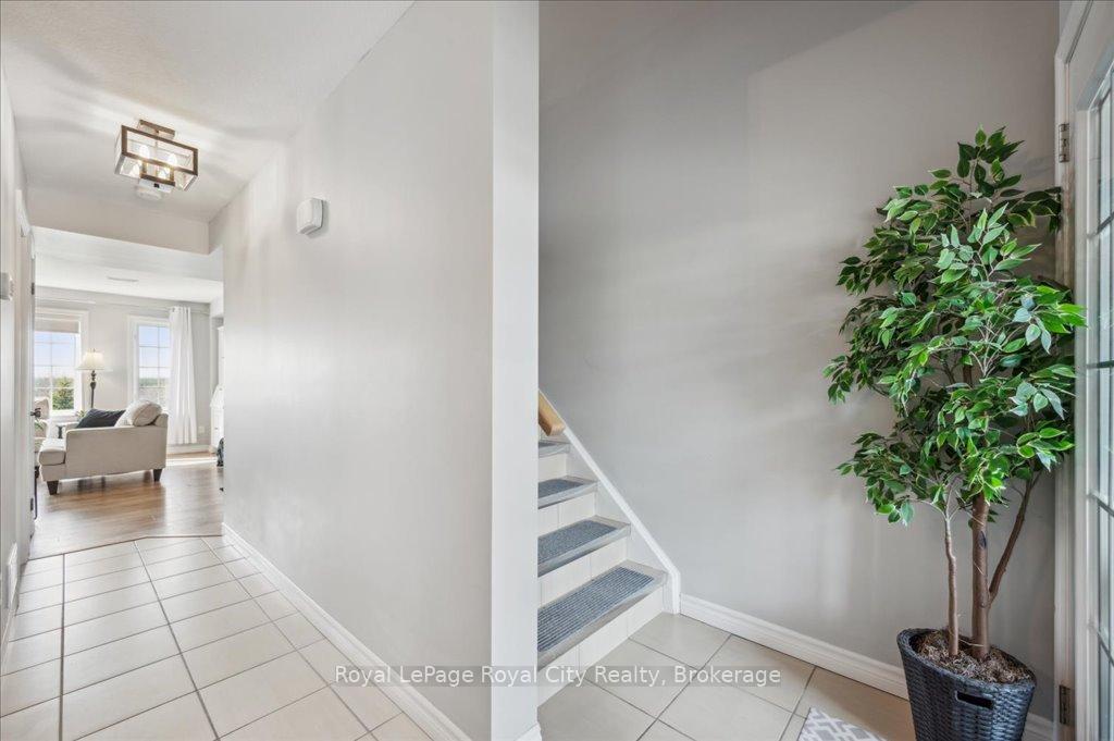 Photo 17 of Unit 45B, 15 Carere Crescent, Guelph, Victoria North — HOMEH