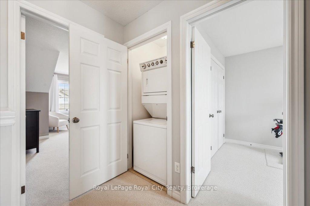 Photo 25 of Unit 45B, 15 Carere Crescent, Guelph, Victoria North — HOMEH