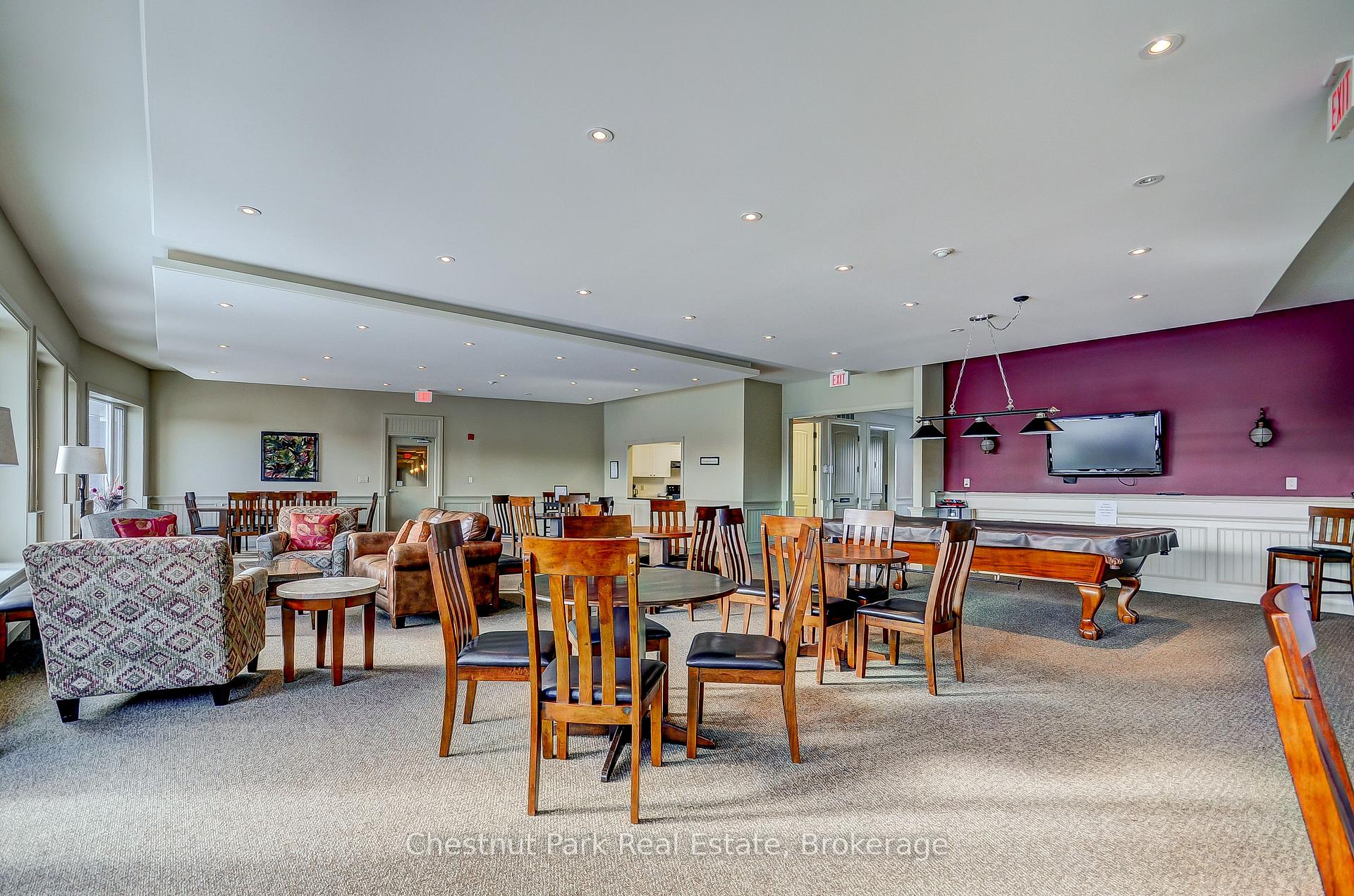 Photo 15 of Unit 412, 10-B Kimberley Avenue, Bracebridge, Macaulay — HOMEH