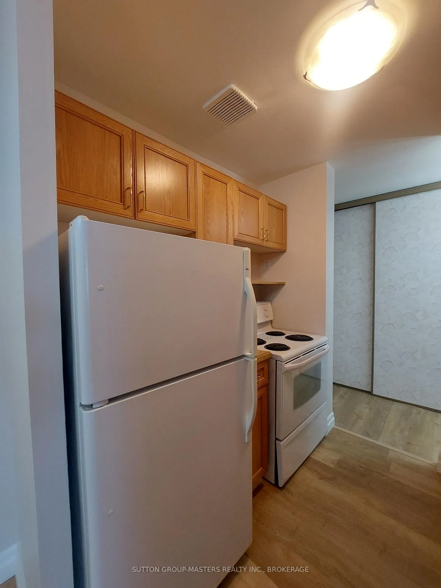 Photo 11 of Unit 503, 17 Eldon Hall Place, Kingston, Central City West — HOMEH