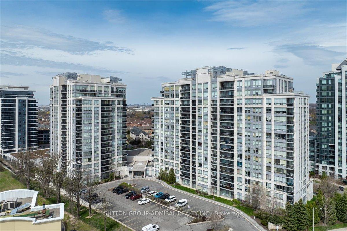 Front of Unit 307, 50 Disera Drive
