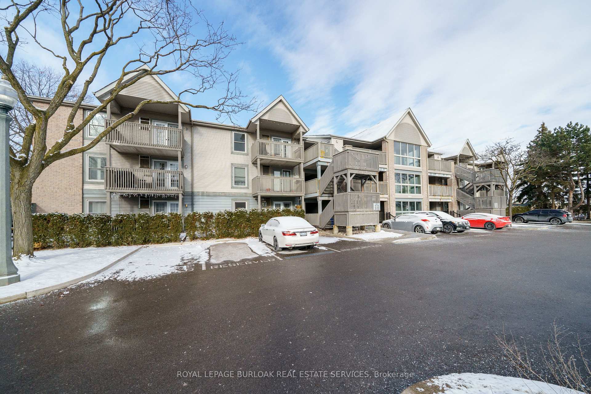 Photo 2 of Unit 310, 2040 Cleaver Avenue, Burlington, Headon — HOMEH
