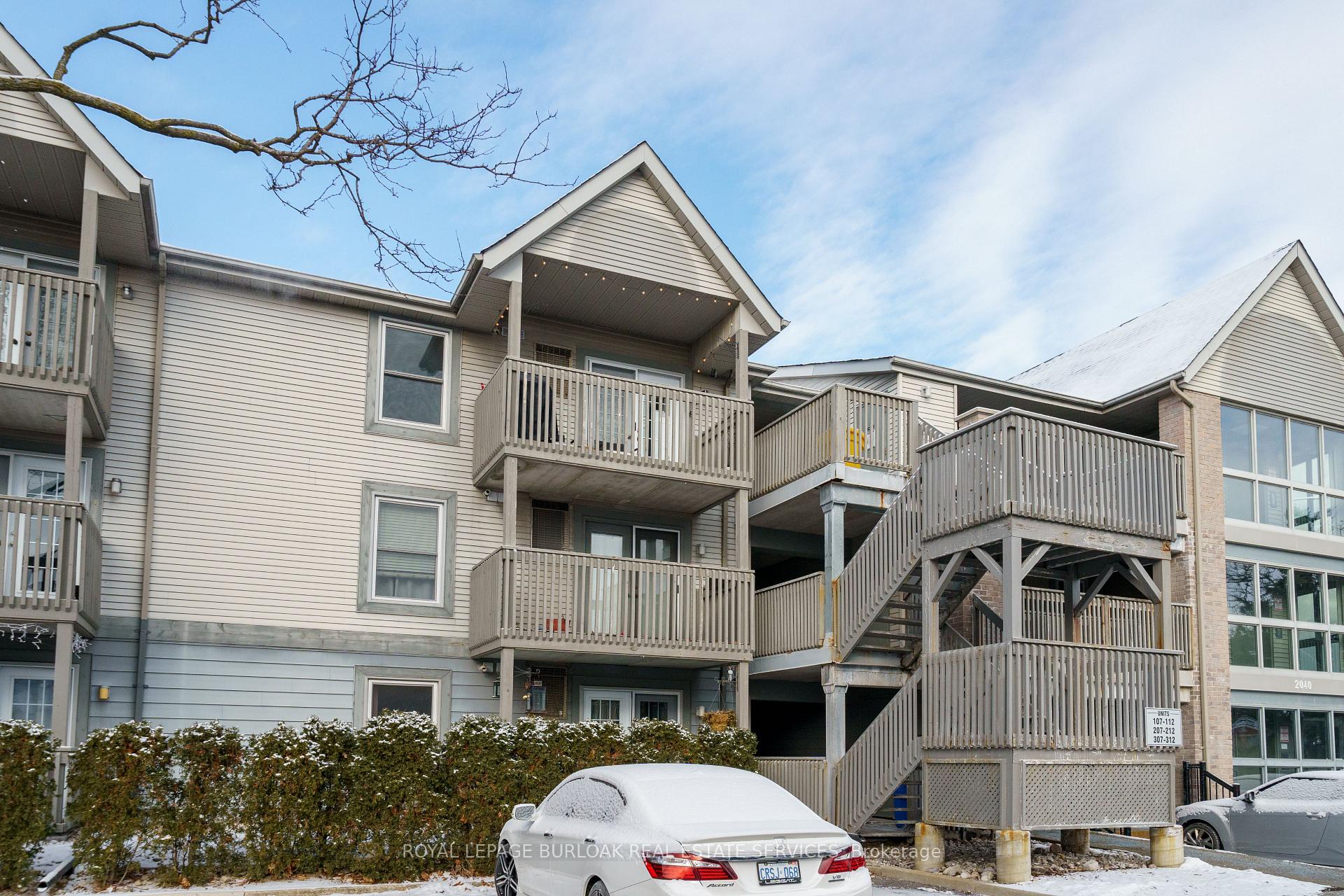 Photo 4 of Unit 310, 2040 Cleaver Avenue, Burlington, Headon — HOMEH
