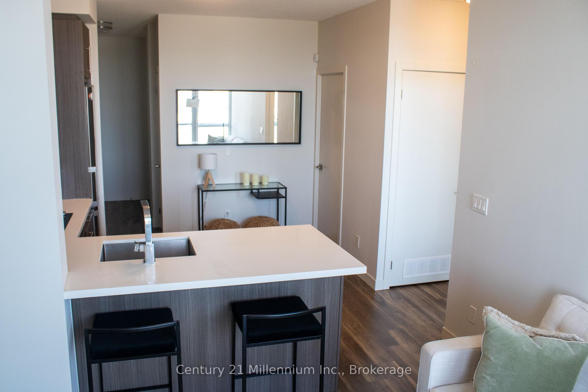 Photo 6 of Unit 1708, 2087 Fairview Street, Burlington, Freeman — HOMEH