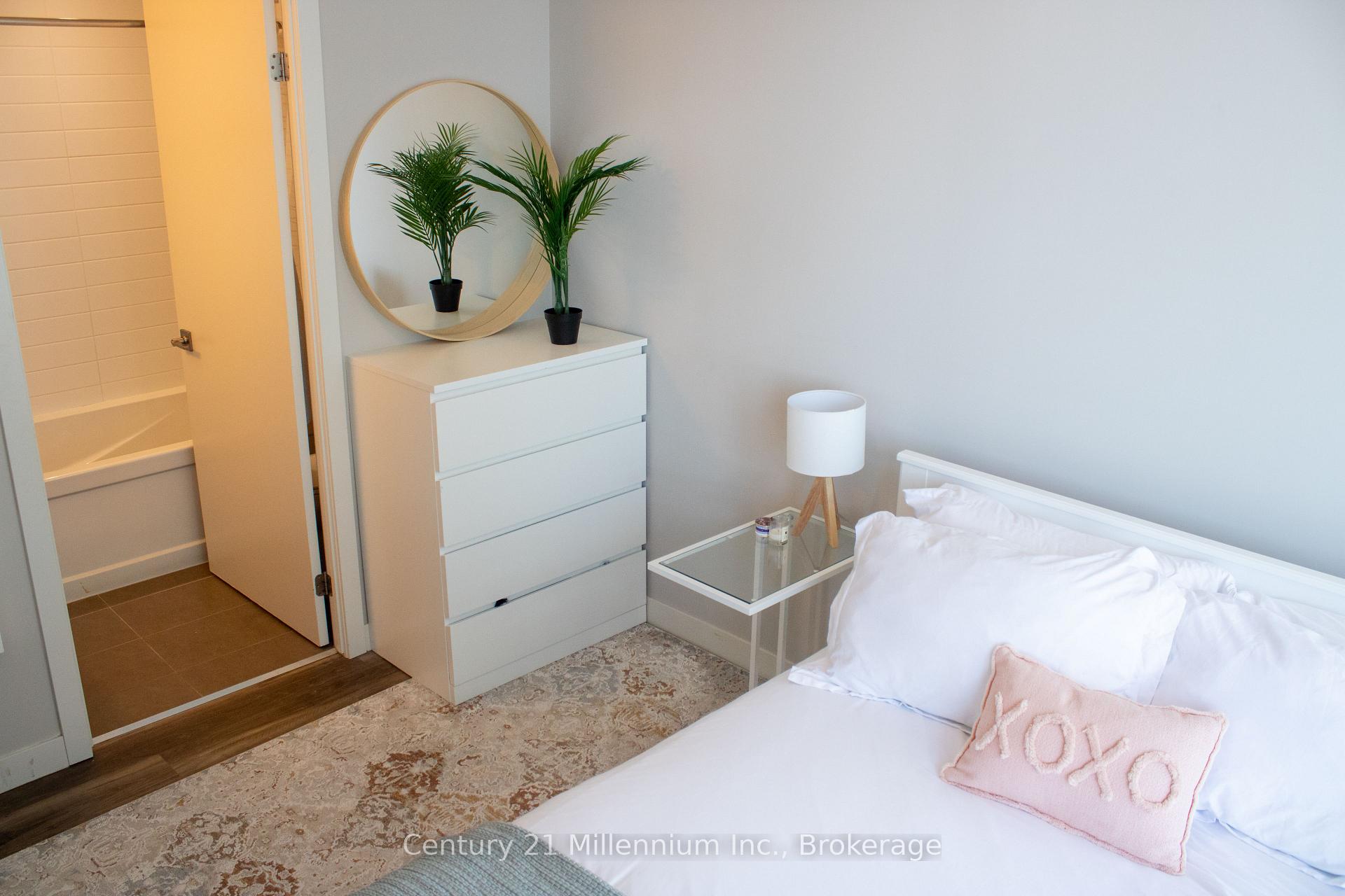 Photo 13 of Unit 1708, 2087 Fairview Street, Burlington, Freeman — HOMEH