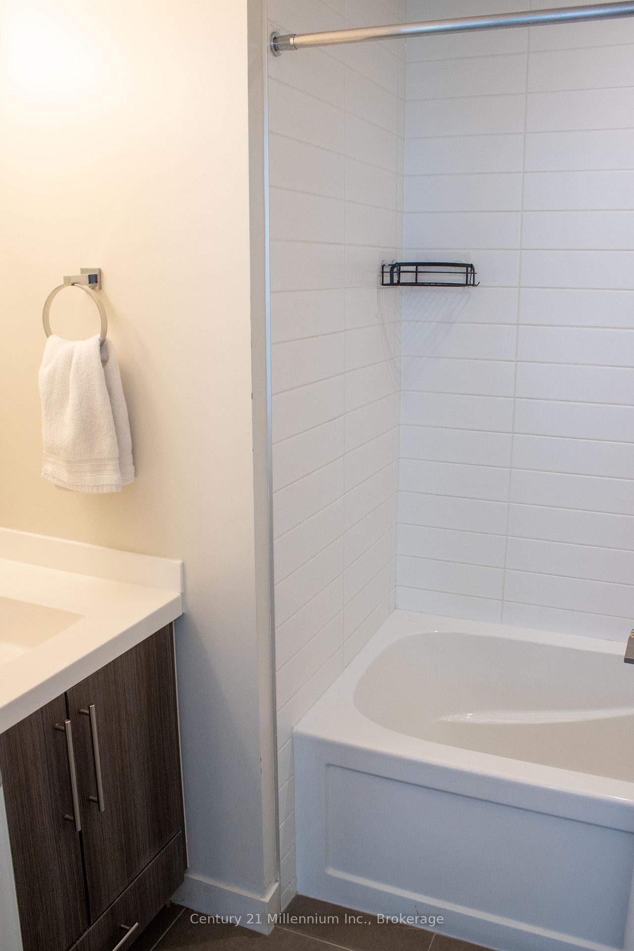 Photo 14 of Unit 1708, 2087 Fairview Street, Burlington, Freeman — HOMEH