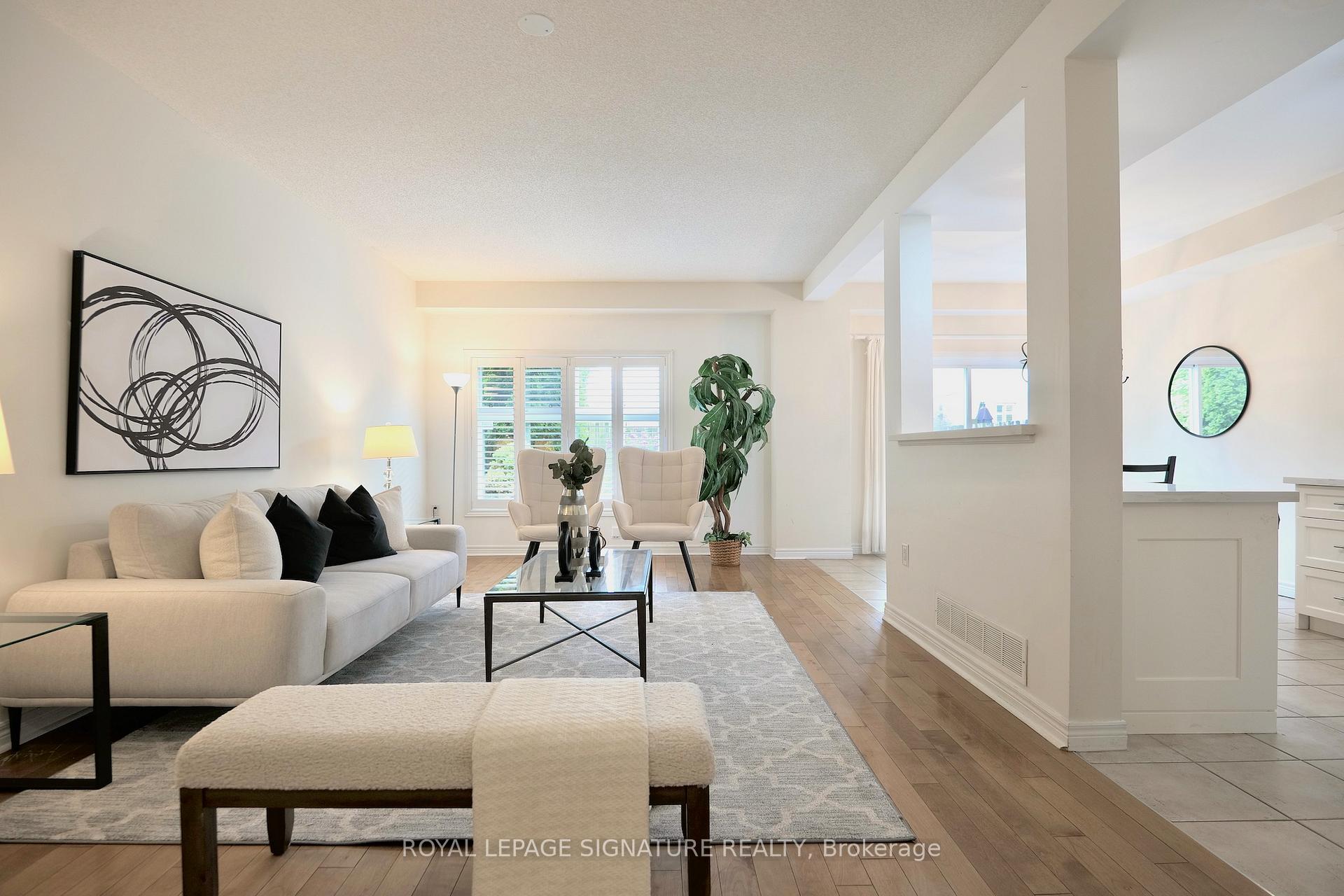 Photo 11 of Unit 48, 60 Cloverleaf Drive, Hamilton, Ancaster — HOMEH