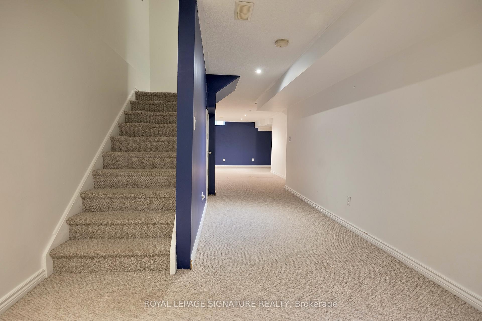 Photo 43 of Unit 48, 60 Cloverleaf Drive, Hamilton, Ancaster — HOMEH