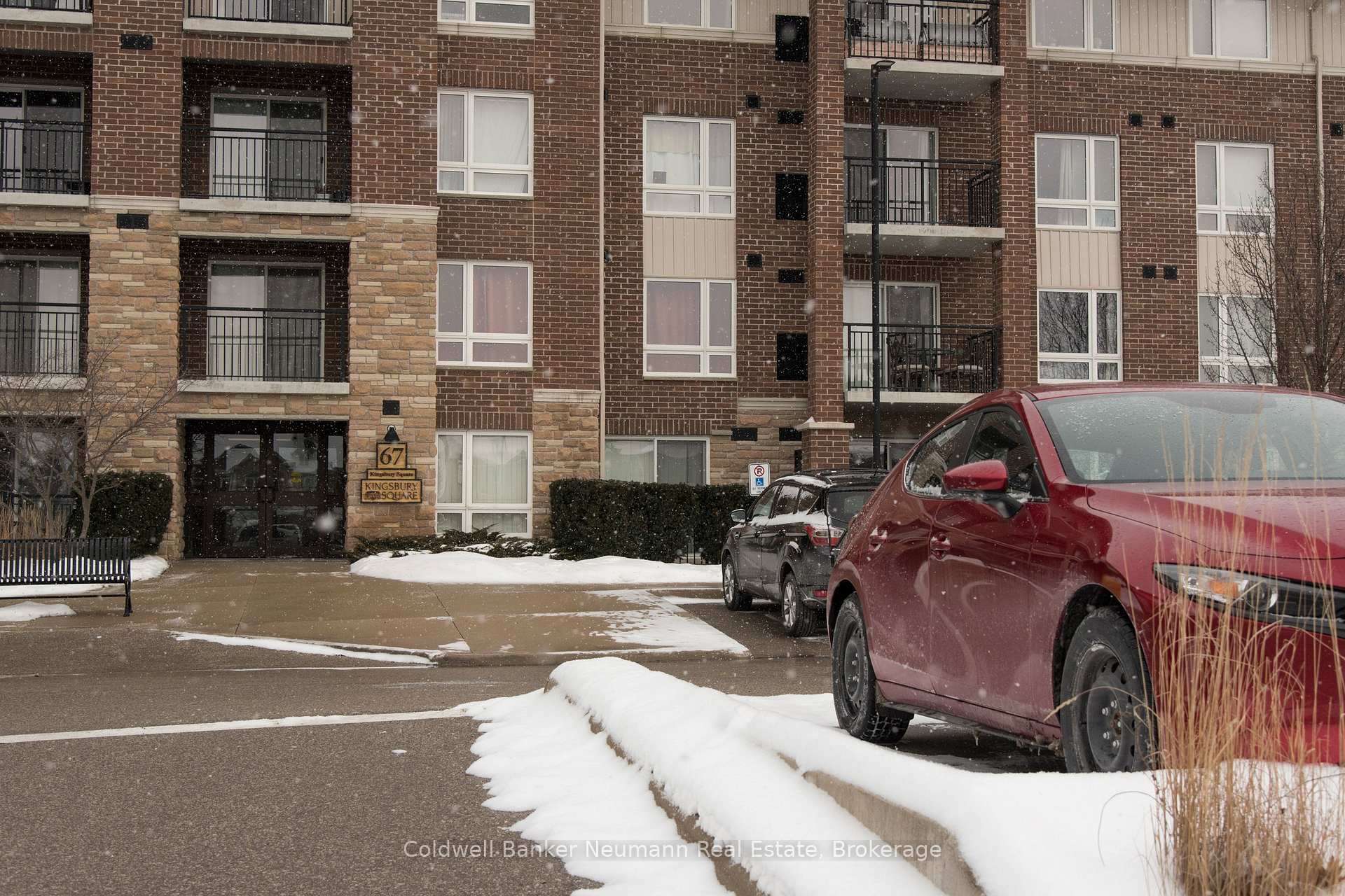 Photo 48 of Unit 401, 67 Kingsbury Square, Guelph, Pineridge/Westminster Woods — HOMEH