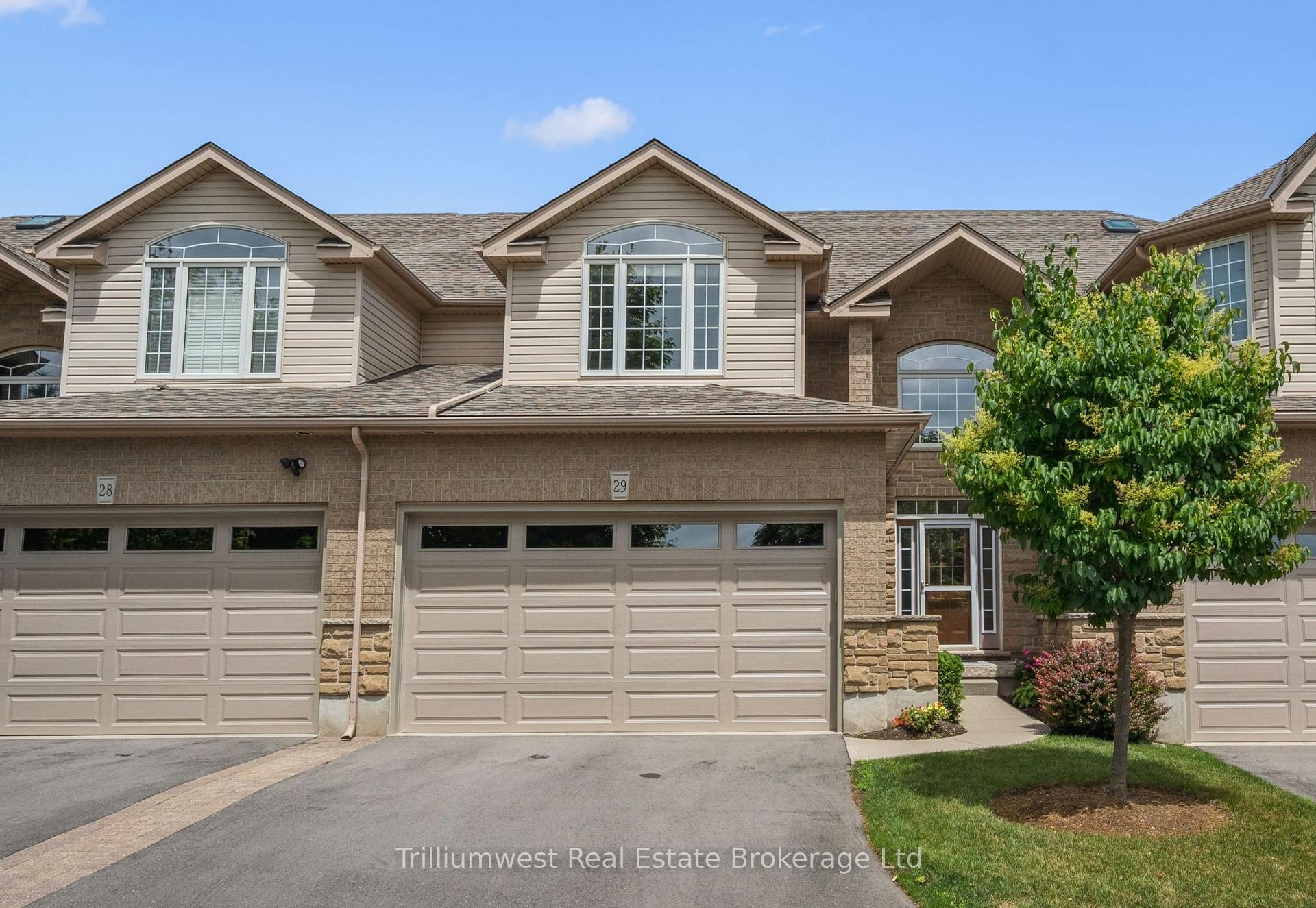 Photo 2 of Unit 29, 254 Summerfield Drive, Guelph, Pineridge/Westminster Woods — HOMEH