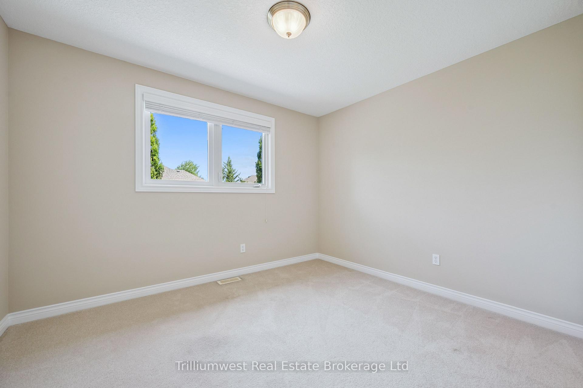 Photo 35 of Unit 29, 254 Summerfield Drive, Guelph, Pineridge/Westminster Woods — HOMEH