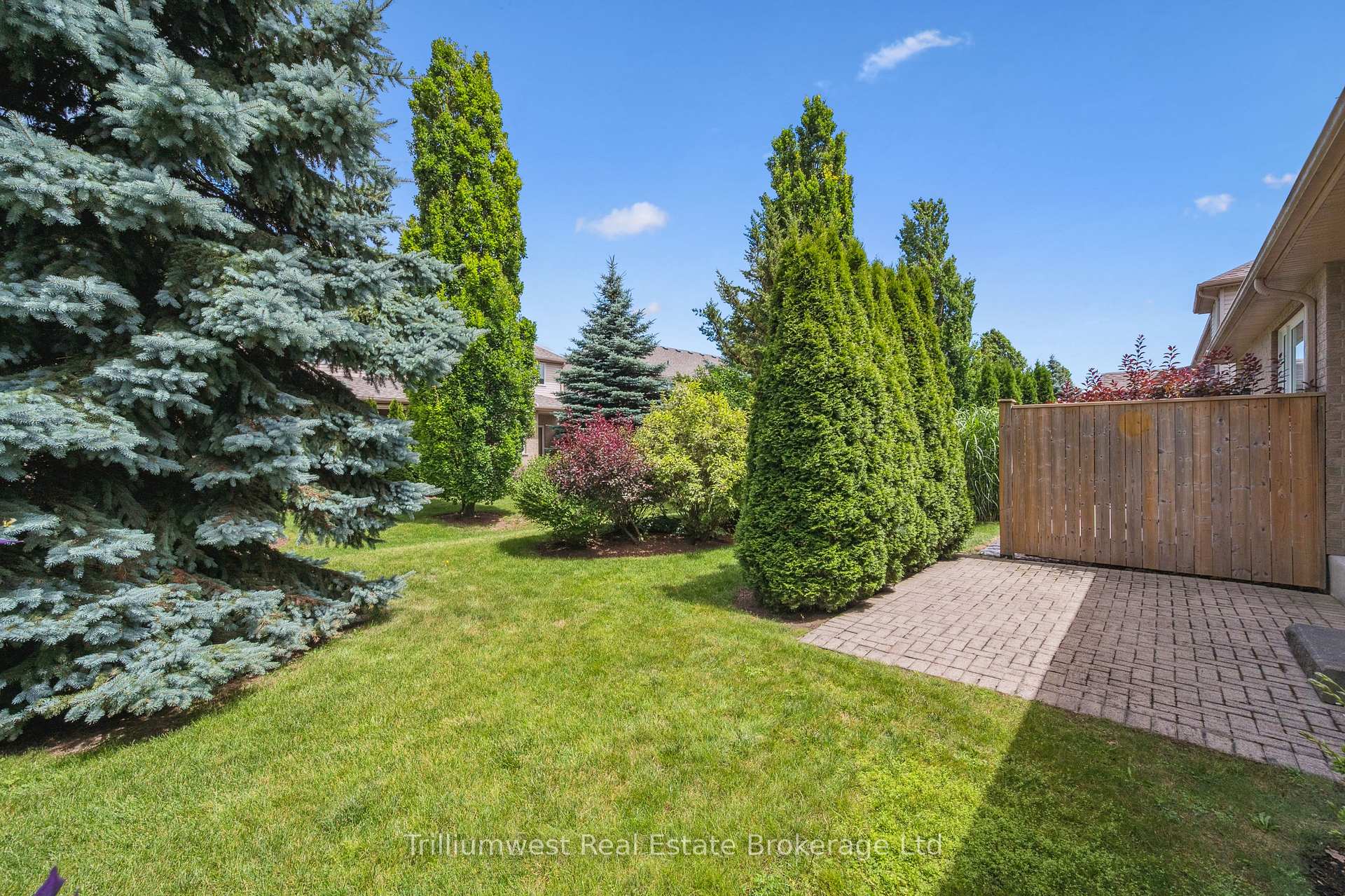 Photo 40 of Unit 29, 254 Summerfield Drive, Guelph, Pineridge/Westminster Woods — HOMEH