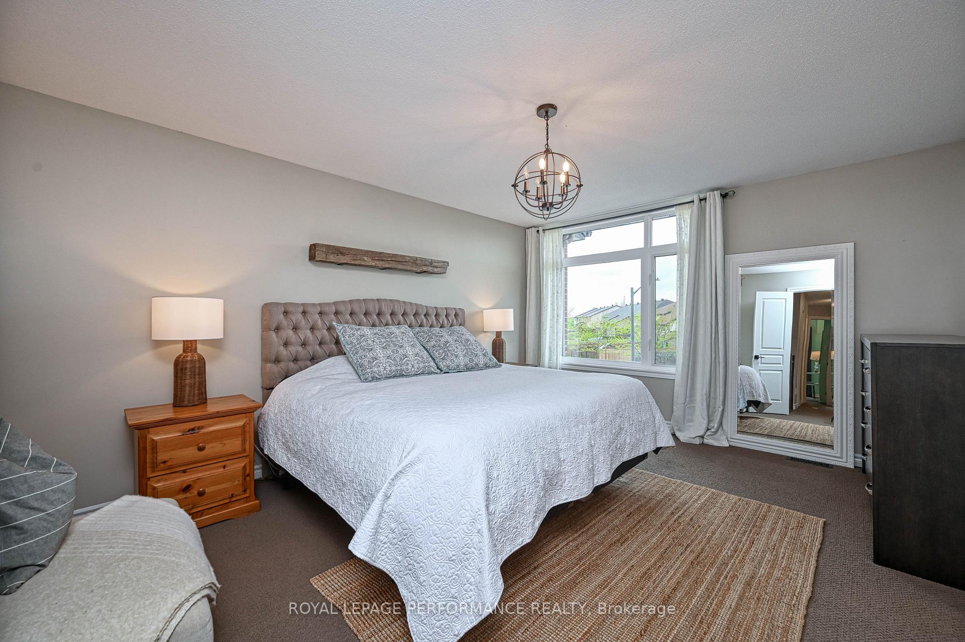 Photo 22 of 664 Whitecliffs Avenue, Ottawa, Riverside South — HOMEH