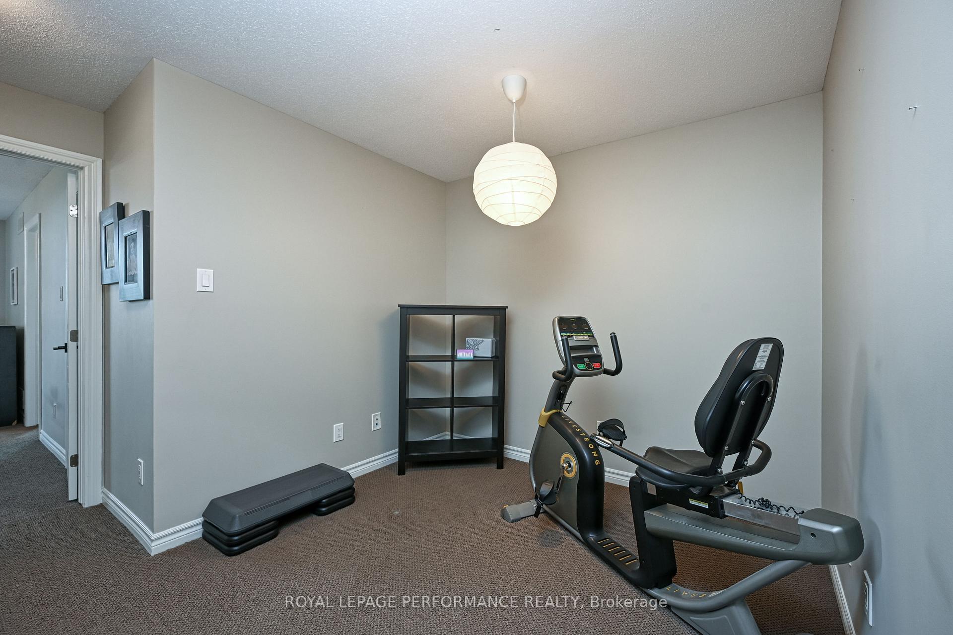 Photo 30 of 664 Whitecliffs Avenue, Ottawa, Riverside South — HOMEH