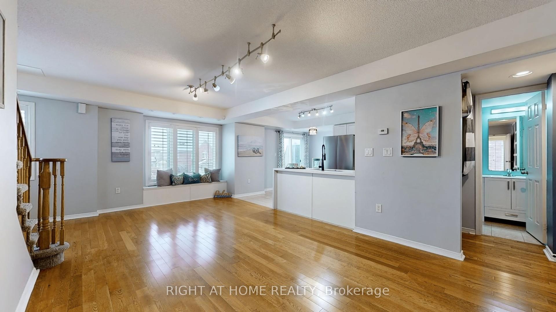 Photo 6 of 2121 Bur Oak Avenue, Markham, Greensborough — HOMEH