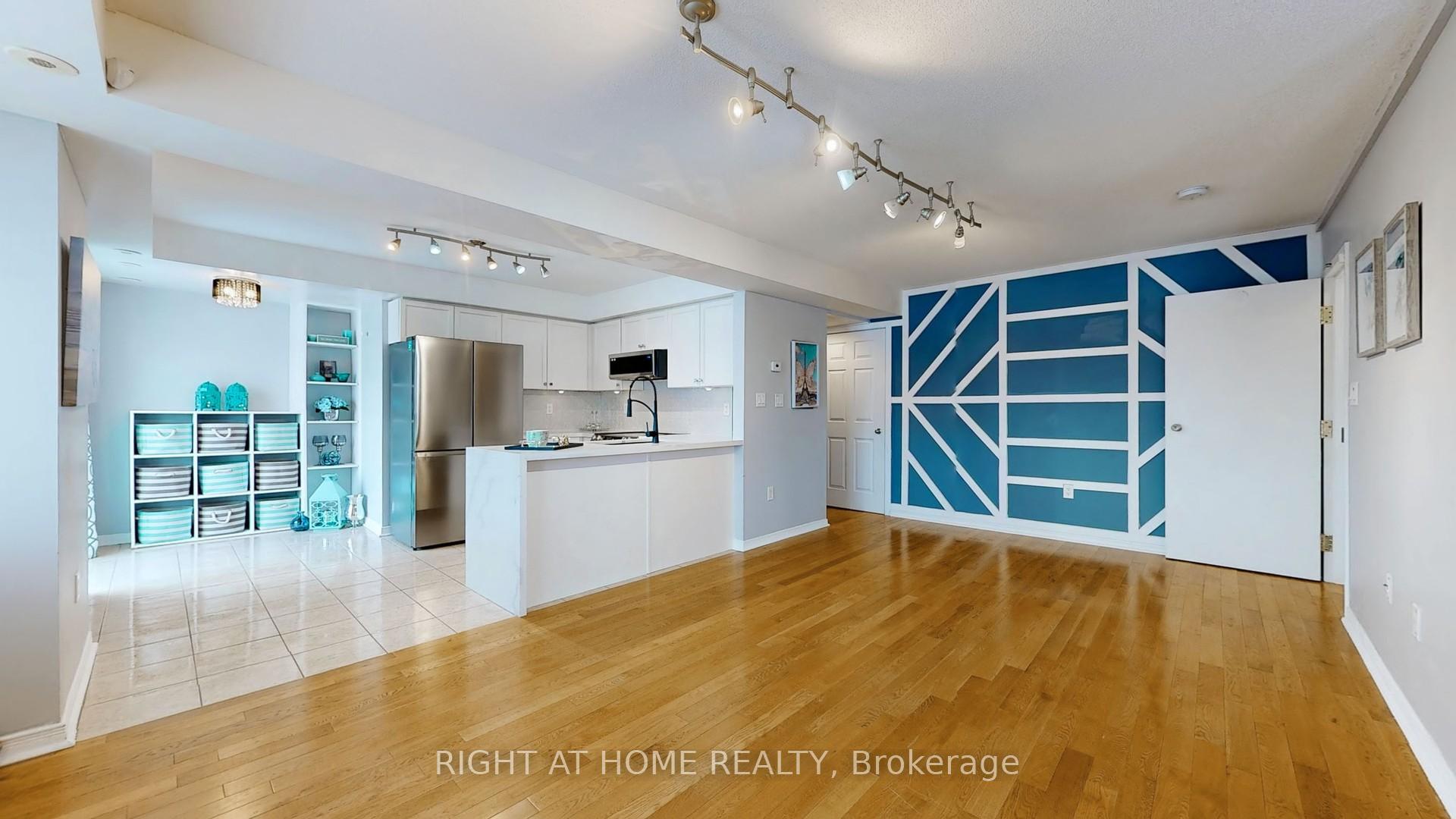 Photo 9 of 2121 Bur Oak Avenue, Markham, Greensborough — HOMEH