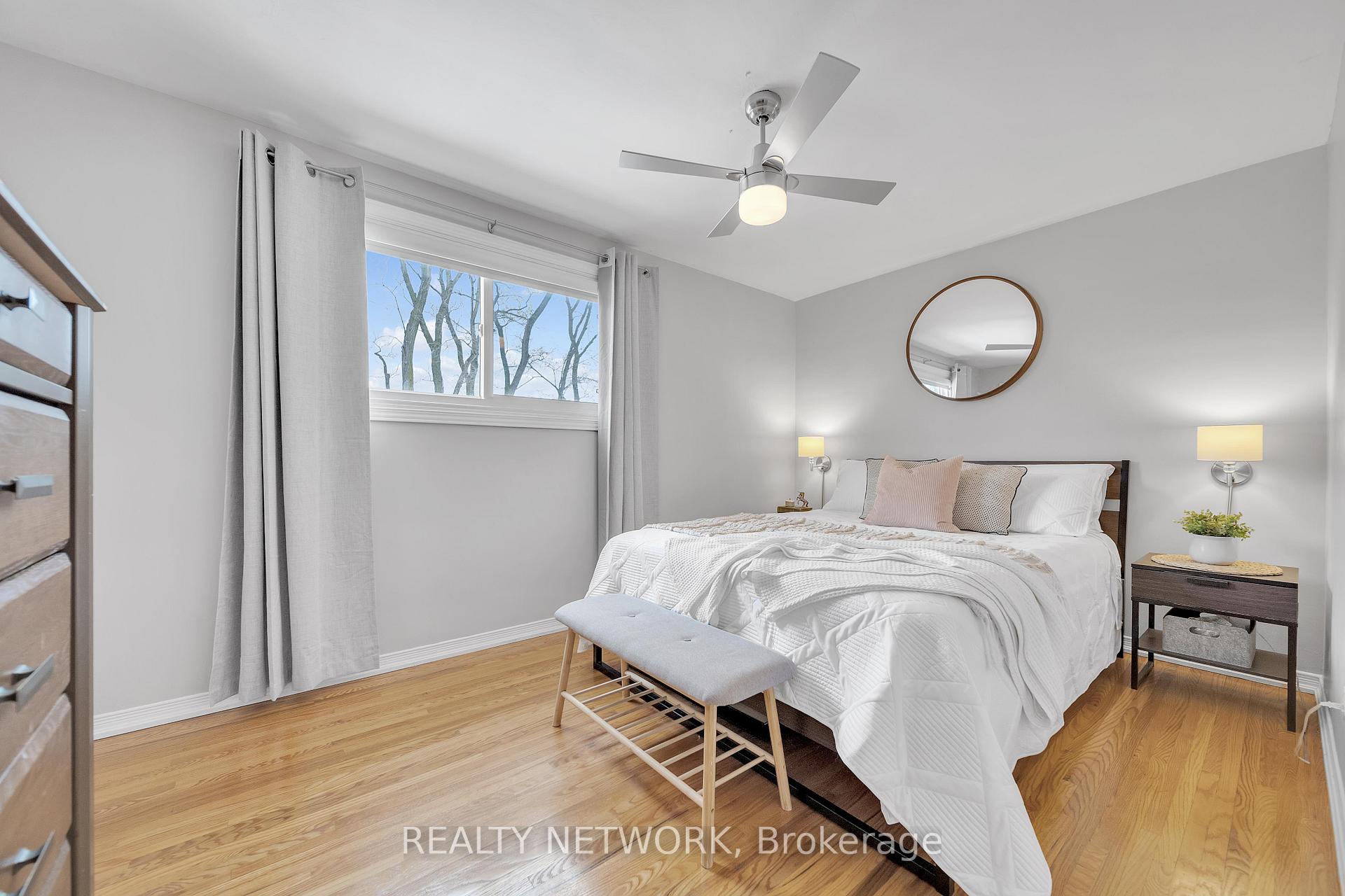 Photo 18 of 31 Woodman Drive S, Hamilton, Corman — HOMEH